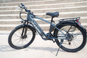 Hà Nội cấm xe máy xăng: Phương tiện '2 trong 1' bất ngờ lộ diện, chạy 200 km sau mỗi lần sạc