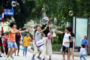 Việt Nam tạo kỳ tích: Chỉ số phát triển con người vượt 14 bậc so với thu nhập, dẫn đầu khu vực