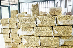 Xuất khẩu hạt vàng bật tăng mang về cho Việt Nam gần 2,4 tỷ USD nửa đầu năm, Trung Quốc tích cực thu mua