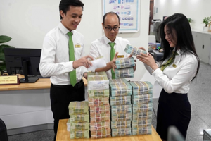 Đánh thuế 20% lãi chứng khoán: Nhà đầu tư Việt có đang chịu thiệt so với khu vực?