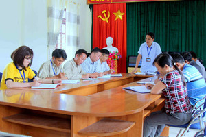 Từ nay, công chức có hành vi gây bức xúc trong dư luận sẽ bị tạm đình chỉ công tác