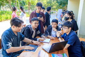 Ngành học có mức lương cao thứ 3 Việt Nam, đang ‘khát’ tới 400.000 nhân lực mỗi năm, lương trung bình 20 triệu/tháng