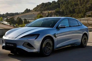 Cựu CEO bỏ xe Tesla chọn BYD, tuyên bố 'không muốn chi thêm đồng nào cho Elon Musk'