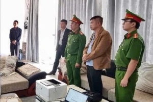 Giám đốc Công ty Nam Ban Silk và thuộc cấp bị cáo buộc lừa đảo hàng chục tỷ đồng