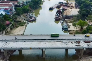 Sắp thông xe cây cầu huyết mạch 1.500 tỷ kết nối Hà Nội - Thái Nguyên