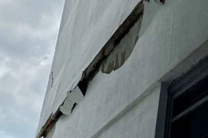 Di dời hộ dân bị ảnh hưởng ở chung cư 36 tầng bị nứt nhiều vị trí