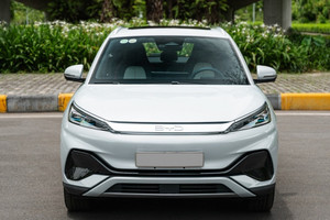 Mẫu SUV điện của BYD giá chỉ 766 triệu: Pin công nghệ không lo cháy nổ, thiết kế trẻ trung, nội thất ‘phòng gym’
