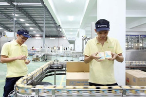 Chủ thương hiệu sữa Vinasoy báo lãi lớn, ôm gần 8.000 tỷ 'tiền tươi'