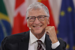 Bill Gates tuyên bố chính xác ngày sẽ đóng cửa quỹ từ thiện, khẳng định 'không muốn là người chết trong giàu sang'