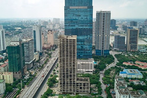 Tháp nghìn tỷ ‘trơ xương’ kế bên tòa nhà chọc trời cao nhất Hà Nội vào tầm ngắm của thanh tra