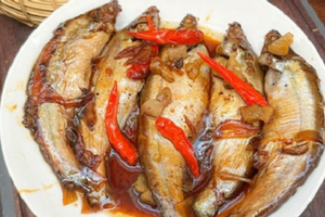 Loài cá ở Việt Nam nghe tên 'hết hồn', xưa không ai ngó nay thành đặc sản nổi tiếng, giá cao vẫn hút khách sành ăn