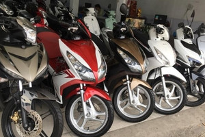 Người dùng dần ‘chia tay’ xe xăng để đổi sang xe điện, các hãng xử lý lượng lớn phương tiện cũ ra sao?
