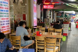 Nghiên cứu tiếp tục cho phép buôn bán trên vỉa hè