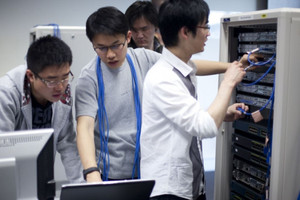 1 ngành đang thiếu nhân lực trầm trọng, chủ yếu dành cho nam giới: Mức lương ‘chạm đỉnh’ 90.000.000 đồng/tháng