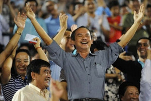 Bầu Đức thắng lớn nhờ mô hình '2 cây 1 con', Hoàng Anh Gia Lai mỗi ngày thu lãi gần 5 tỷ đồng