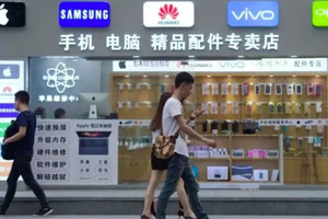 Hơn 50% cửa hàng sửa điện thoại Trung Quốc đóng cửa vì lý do này