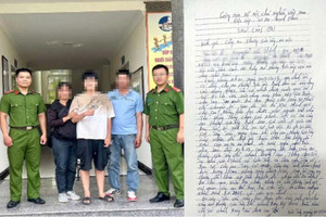 Chị T. lập tức báo công an phường sau khi nghe cuộc gọi từ số lạ