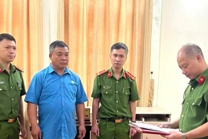Khởi tố một nguyên chủ tịch phường ở Sa Pa