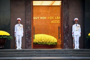 1 tuần nữa, nhân dân cả nước sẽ được chứng kiến một nghi thức đặc biệt ở Lăng Bác