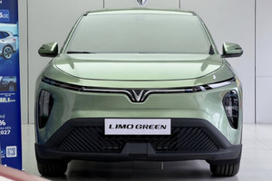 VinFast Limo Green chốt giao xe vào ngày mai: 'Bom tấn' phân khúc MPV cỡ trung, đe dọa vị thế Xpander, XL7, Veloz Cross