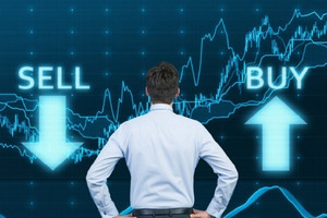 Cổ phiếu đáng chú ý ngày 5/8: CTG, HPG, SHB