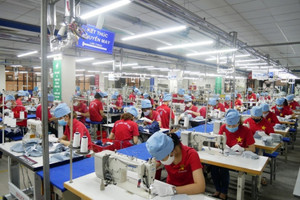 Đòn thuế 20% từ Mỹ: Ông lớn dệt may 48.000 nhân sự thừa nhận 'lép vế', gấp rút tung chiến lược ứng phó