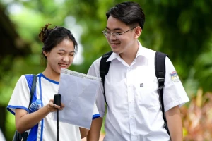 Dự kiến điểm chuẩn đại học năm 2025 khối ngành Y Dược: 20 điểm có đỗ không?