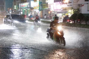 Thời tiết TPHCM và Nam bộ sau mưa lớn gây ngập lụt