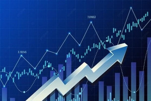 Nhận định chứng khoán 8/8: Cổ phiếu luân phiên dẫn sóng, VN-Index hướng tới mục tiêu mới