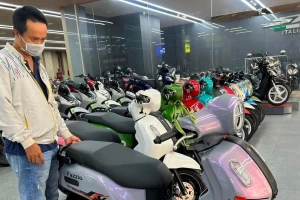Khu vực nào ở TPHCM dự kiến cấm đăng ký xe xăng từ năm 2026?