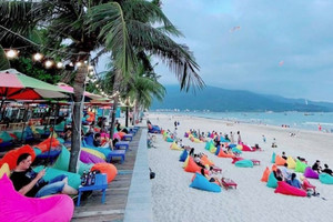 Thành phố biển đẹp bậc nhất Việt Nam hút khách quốc tế quay lại nhiều nhất cả nước
