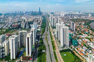 Cân nhắc 2 phương án áp dụng bảng giá đất tại TP. HCM từ năm 2026