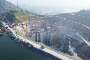 Dự án thuỷ điện Hòa Bình mở rộng 9.200 tỷ của EVN hoàn thành thêm hạng mục quan trọng
