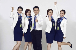 Bất ngờ với số nhân viên đang làm việc tại các ngân hàng