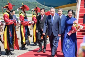 Tổng Bí thư Tô Lâm gặp các thành viên Mạng lưới đổi mới sáng tạo Việt Nam tại Hàn Quốc