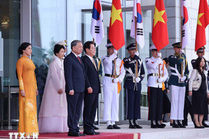 Tổng thống Hàn Quốc chủ trì Lễ đón trọng thể Tổng Bí thư Tô Lâm và Phu nhân