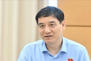 Ba bộ sẽ giải trình về thực phẩm giả, thuốc giả