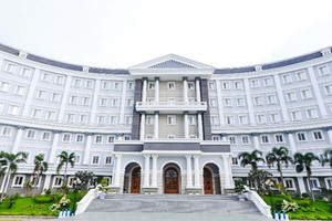 Đề xuất giải thể trường quốc tế từng bị phụ huynh học sinh đòi nợ