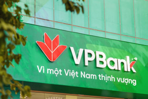 Thu hồi nợ tại VPBank: Có hay không việc thuê giang hồ đòi nợ?