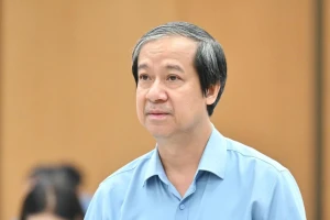 Bộ trưởng Nguyễn Kim Sơn: Quản lý về con người để ‘nắm buông không nhầm’