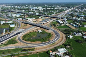 Đường vành đai sắp thông xe, 'tam giác vàng' giao thông - cực phát triển mới của vùng đô thị TP. HCM