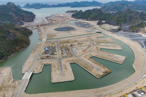 Thị trường M&A tháng 7 bùng nổ, thương vụ 300 triệu USD của một công ty niêm yết gây chú ý