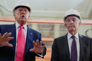 Ông Trump đe dọa kiện Chủ tịch Fed Jerome Powell, yêu cầu hạ lãi suất ngay lập tức