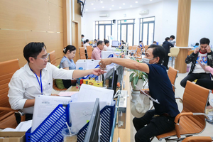Bộ Nội vụ có điều chỉnh quan trọng liên quan đến thời điểm nghỉ việc của công chức