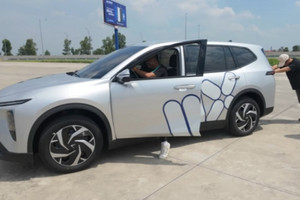 Kiểm chứng pin VinFast Limo Green với 2 bài test, quãng đường thực tế khác biệt ra sao so với hãng công bố?