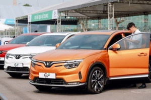VinFast VF 8 ‘lướt chuẩn GF’ với giá siêu hời: Chuyên gia vạch rõ về chất xe, khách hàng nói thẳng trải nghiệm