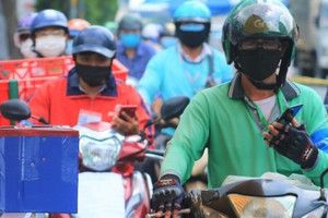 Grab, Be, ShopeeFood... xin lùi thời hạn áp dụng bắt buộc 400.000 tài xế công nghệ tại TP. HCM dùng xe điện
