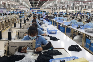 Khoảng trống từ Trung Quốc, Ấn Độ, Bangladesh và cơ hội đầu tư cổ phiếu dệt may Việt