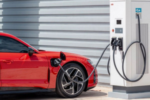 Ra mắt công nghệ pin mới giúp xe điện sạc đầy chỉ trong 18 giây và có thể chạy 500.000km mà không cần thay pin
