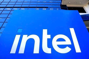 Ông Trump muốn rót vốn để giải cứu Intel, cổ phiếu bật tăng
